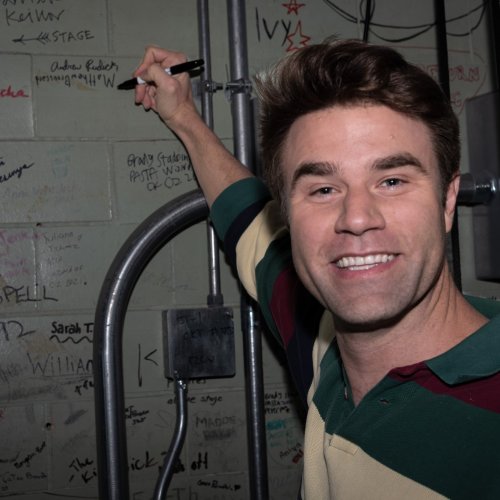 Carousel post from gortoncenterlf.