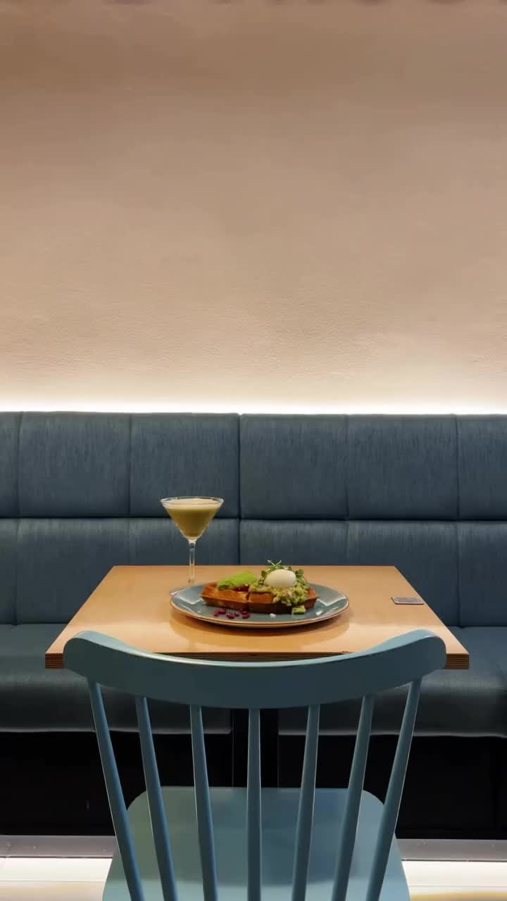 Video post from coffeeandwafflescz.