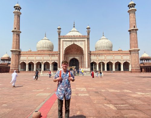 Carousel post from byuabroad.