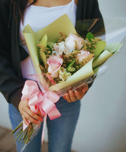 Photo post from thefamilyflowers.