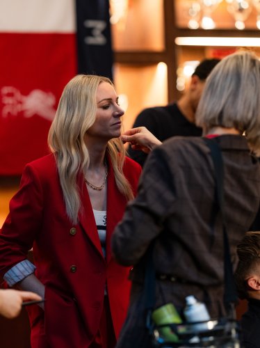 Carousel post from gembon23.