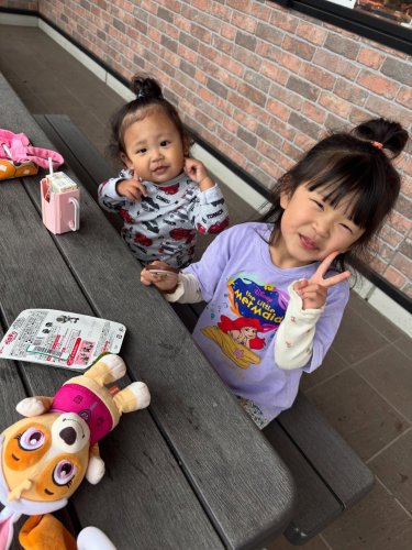 Carousel post from ayu.mi2.