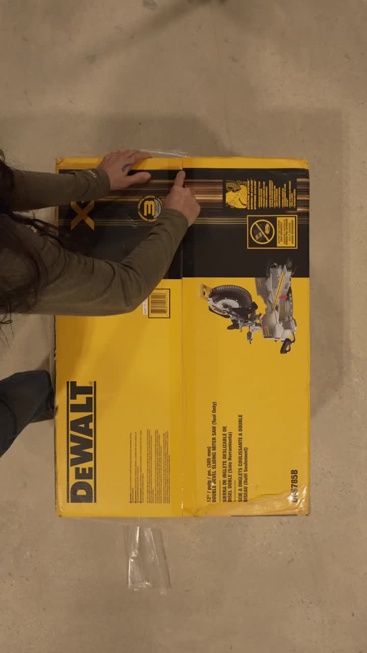 Video post from dewalttough.