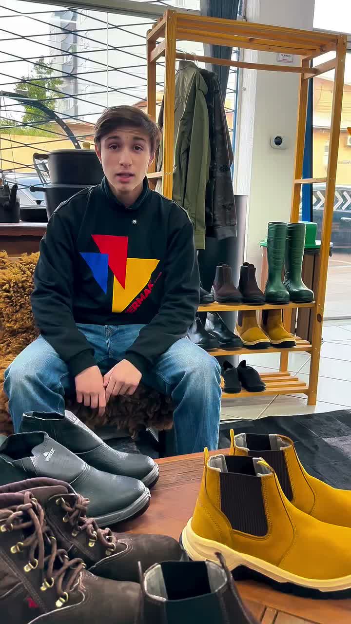 Video post from fermakoficial.