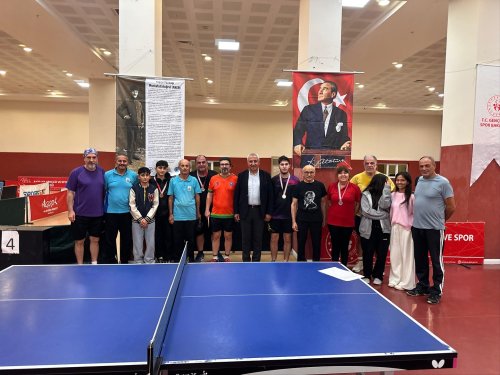 Carousel post from turkiyemasatenisifederasyonu.