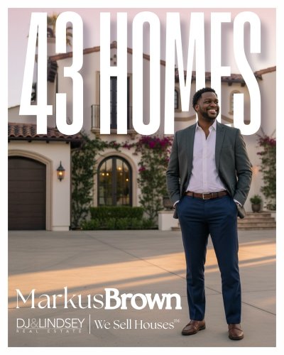 Carousel post from djandlindsey.