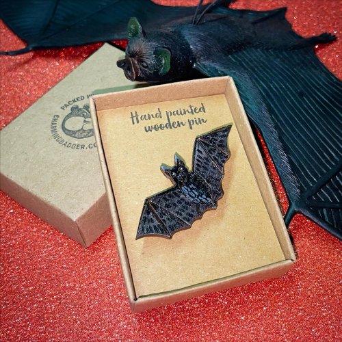 Carousel post from mycatlikescheese.