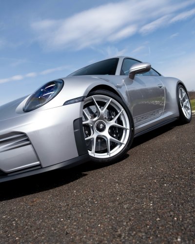 Carousel post from porschewarrington.
