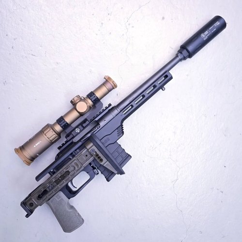 Carousel post from treehuggersupply.ch.