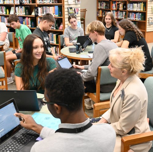 Carousel post from uscbeaufort.