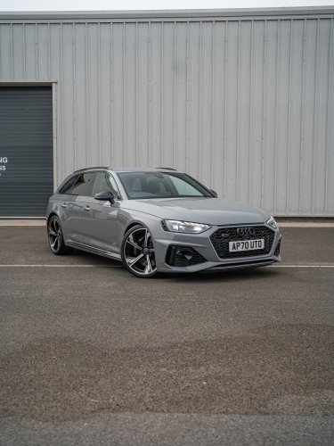 Carousel post from spotlessdetailing_group.