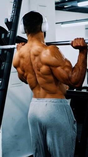 Video post from ph_gains.