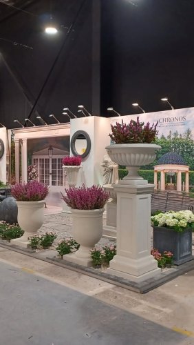 Video post from chronos_collection.