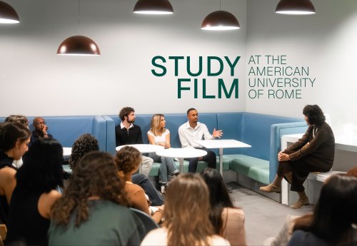 Carousel post from aurrome.