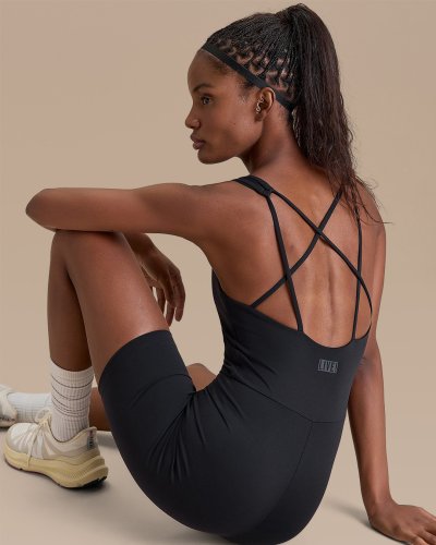 Carousel post from liveoficial.