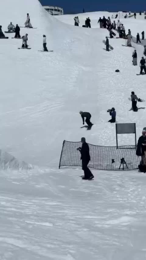 Video post from gnusnowboards.