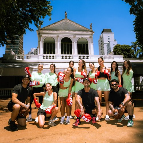 Carousel post from liveoficial.