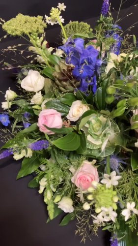 Video post from dellemannbloemen.