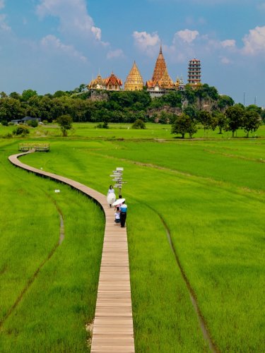 Carousel post from amazingthailandjp.