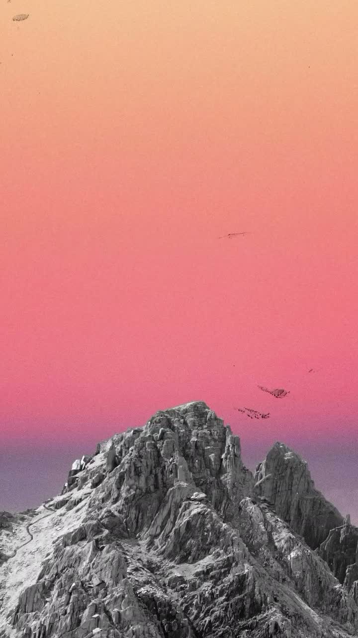 Video post from pj.olay.