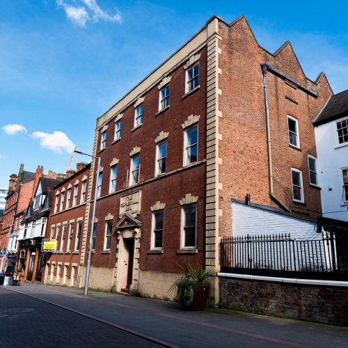 Carousel post from bramleynewspaper.