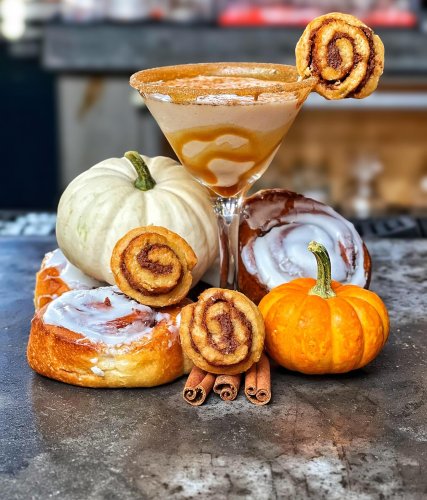 Photo post from laurasbarandgrill.