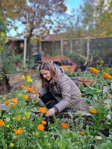 Carousel post from thyme.for.nature.