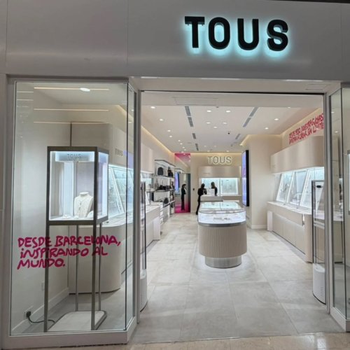 Carousel post from galeriaspacificoshopping.