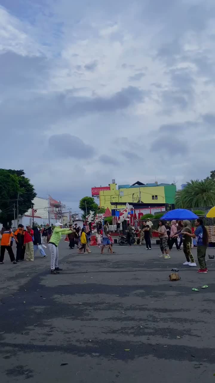 Video post from pemkotblitar.