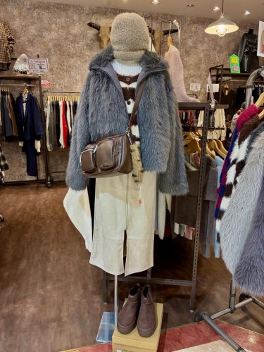 Carousel post from sunmallhiroshima.