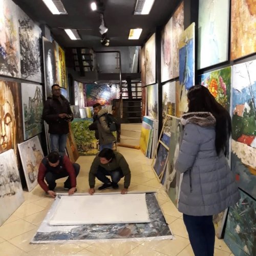 Carousel post from dc.artgallery.