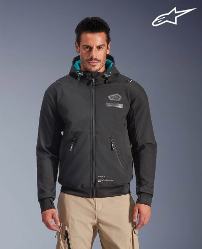 Photo post from motomax.