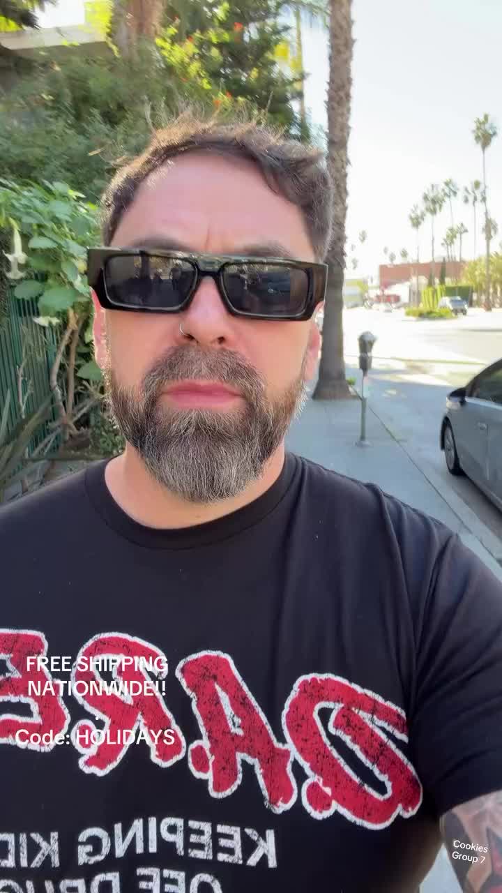 Video post from famous_creations_catering.