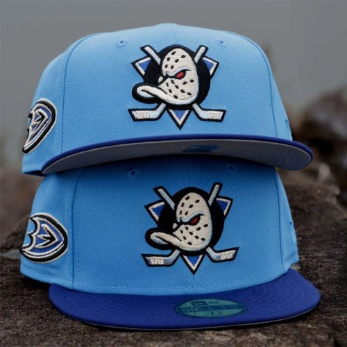 Carousel post from exclusive.fitted.