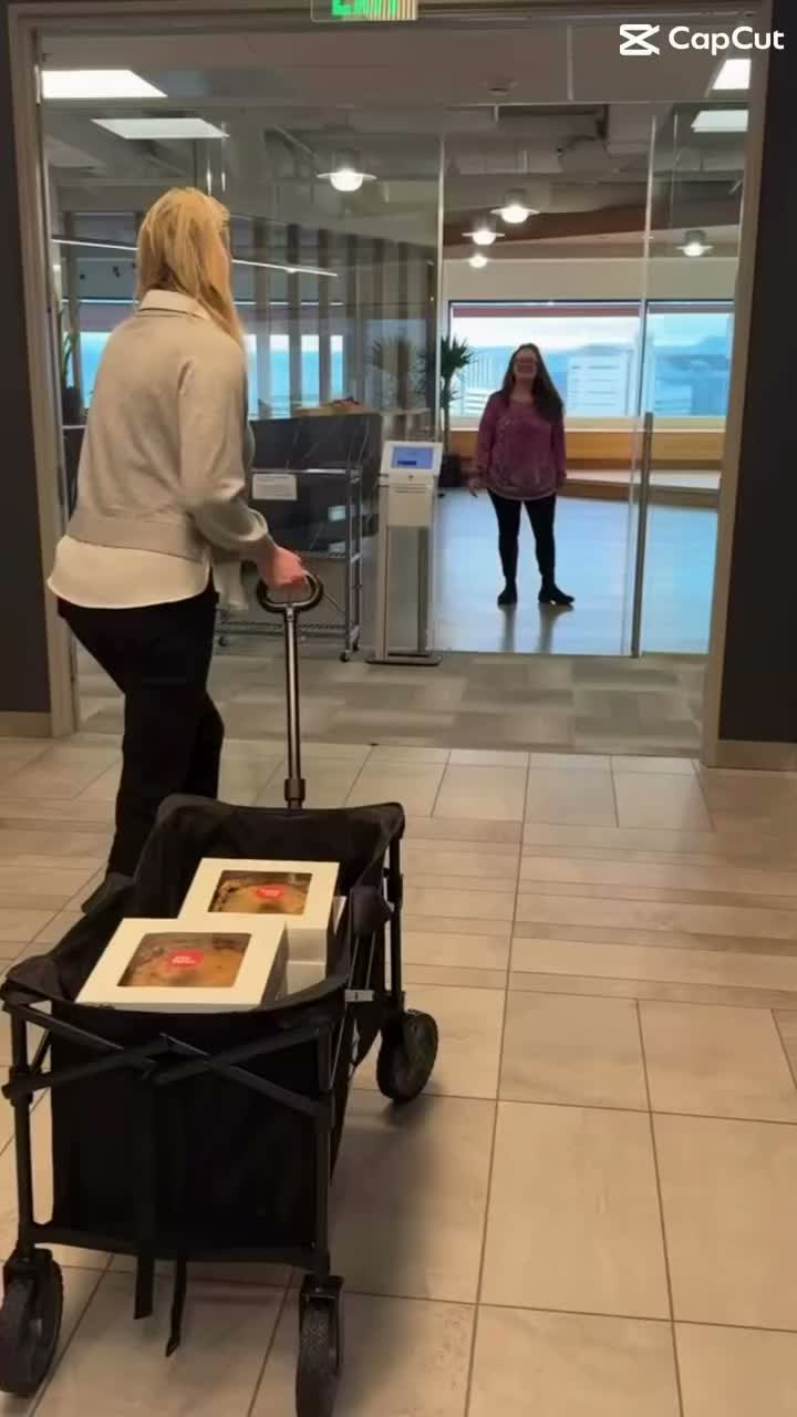 Video post from bigpinkpdx.