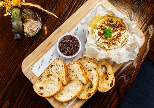 Photo post from themoathouse.