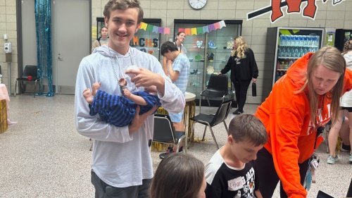 Carousel post from mchsdistrict111.