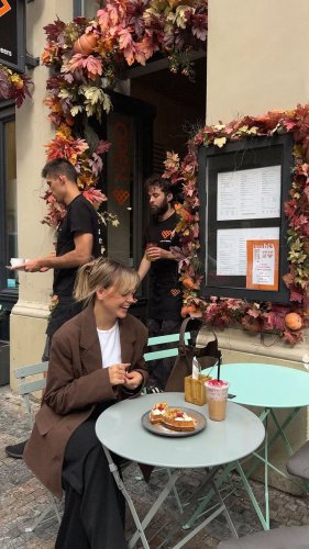 Video post from coffeeandwafflescz.