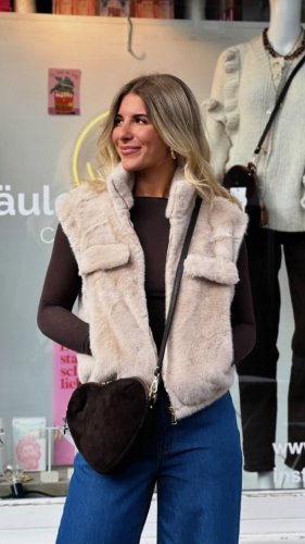 Video post from fraeuleinpaula_lg.