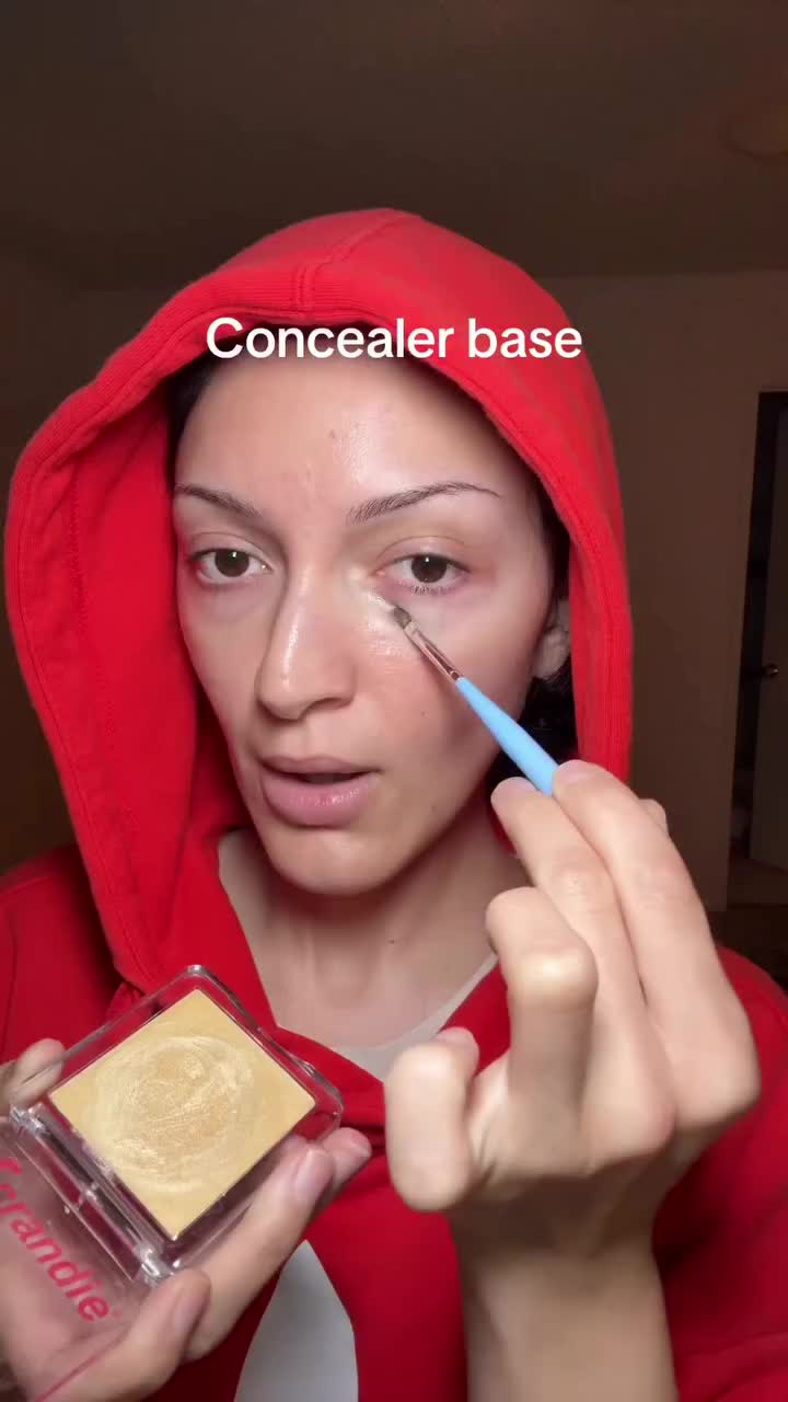 Video post from scrandiebeauty.