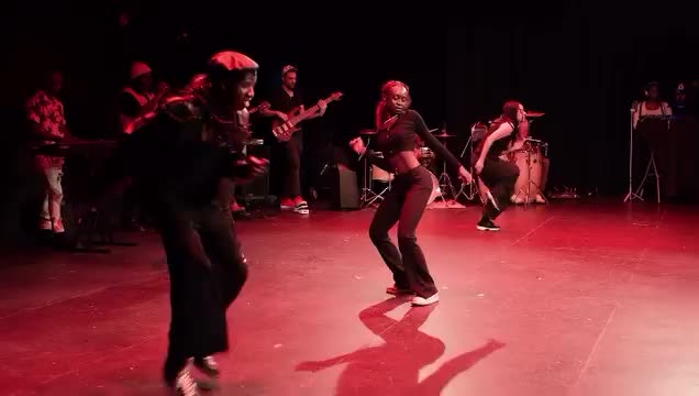 Video post from denfringe.