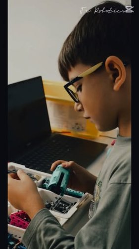 Video post from jr.robotics.