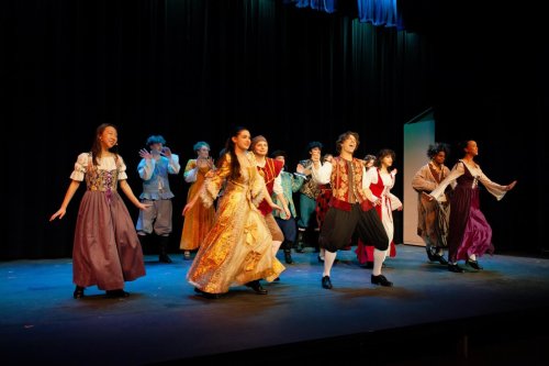 Carousel post from saeslions.