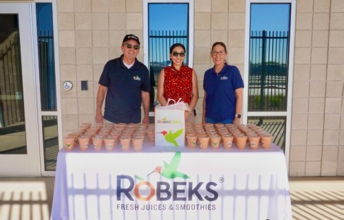 Carousel post from robeks.