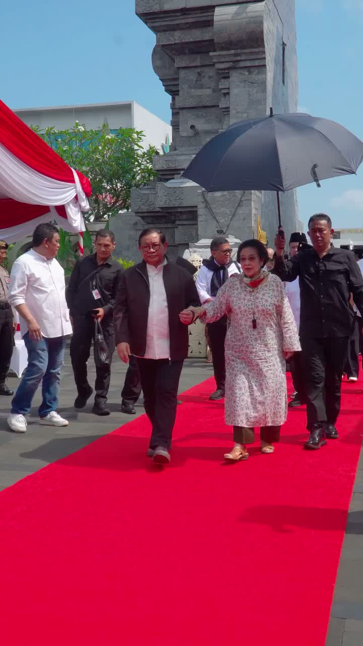 Video post from pemkotblitar.