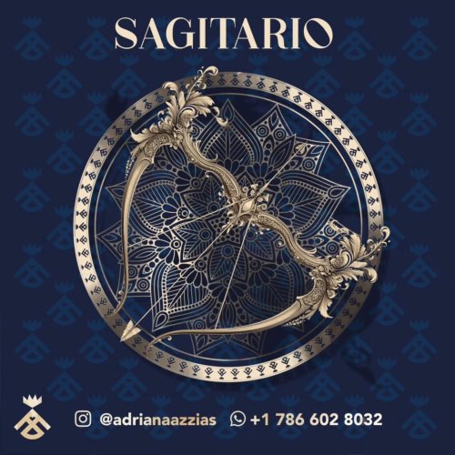 Carousel post from adrianaazzias.