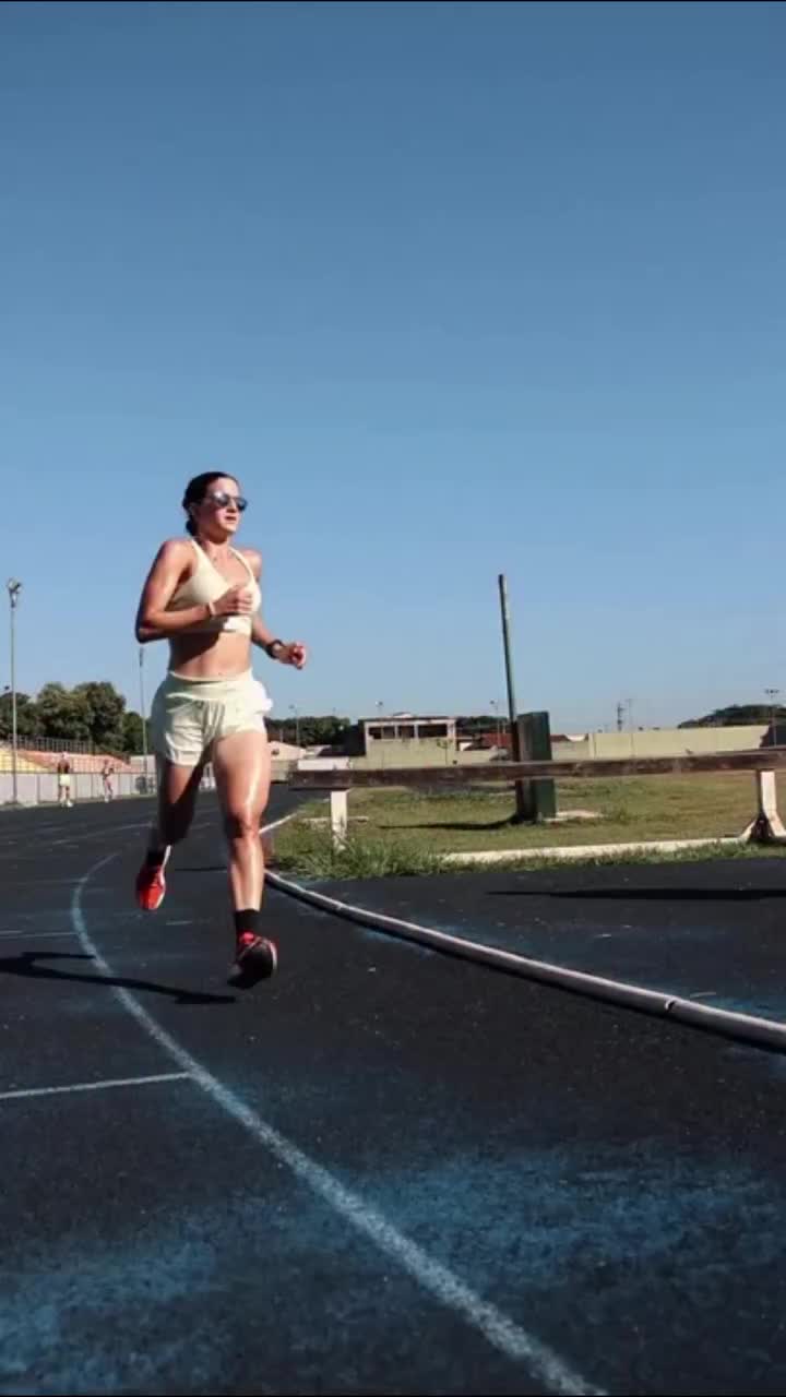 Video post from liveoficial.