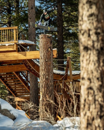 Carousel post from gnusnowboards.