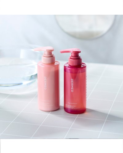 Carousel post from dermed_official.