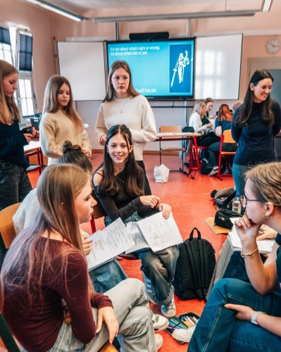 Carousel post from whg_riesa.